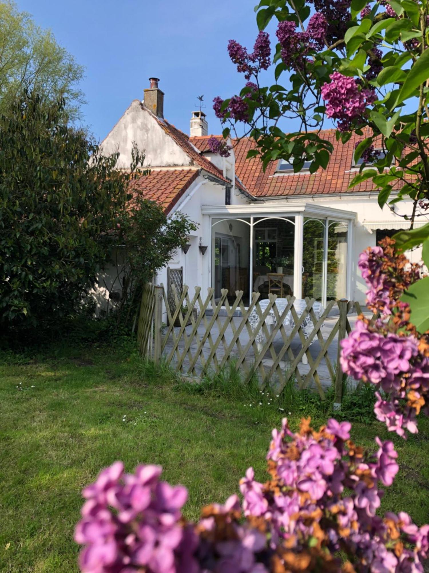 Le Clos De La Pommeraie Carly Eksteriør bilde